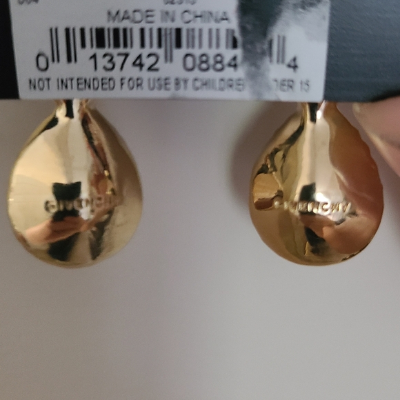 🆕️ givenchy • pink and gold drop earrings - Picture 3 of 3